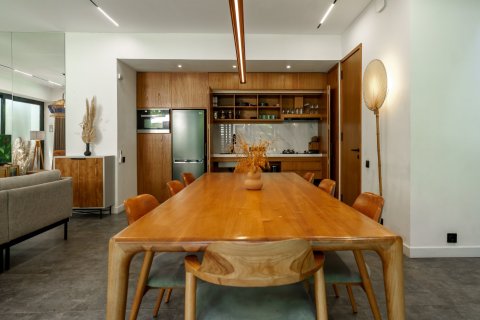 Вилла с 4 спальнями в Чангу, Бадунг,  (9882) 6