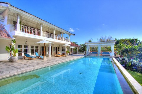 4 bedrooms Villa in Denpasar, Bali (10418)