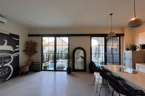 Вилла с 2 спальнями в Чангу, Бадунг,  (8886) 8