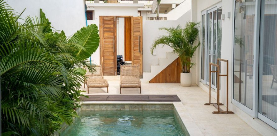 Вилла с 2 спальнями в Кута, Бадунг,  (8898)