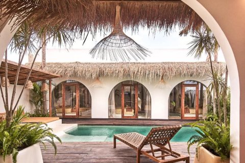 Вилла с 3 спальнями в Керобокан, Бадунг,  (9759) 3