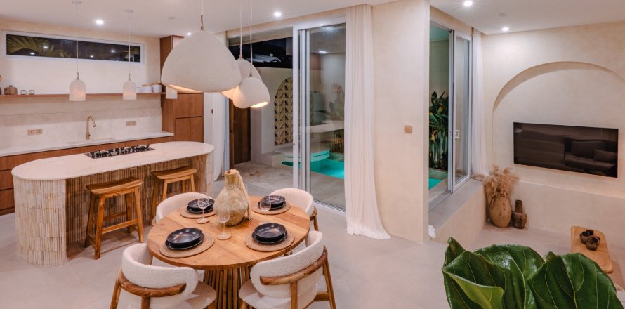 2 bedrooms Villa in Canggu, Badung, Bali (10657)