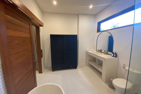 Вилла с 3 спальнями в Чангу, Бадунг,  (8896) 12