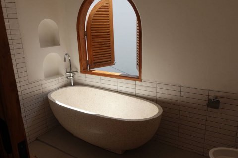 Вилла с 3 спальнями в Денпасар, Бали (8867) 3