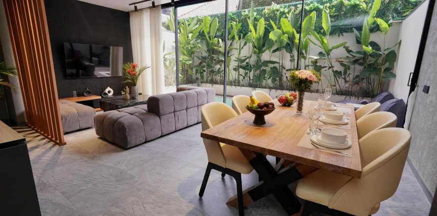 2 bedrooms Villa in Denpasar, Bali (10272)