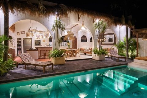 Вилла с 3 спальнями в Керобокан, Бадунг,  (9759) 17