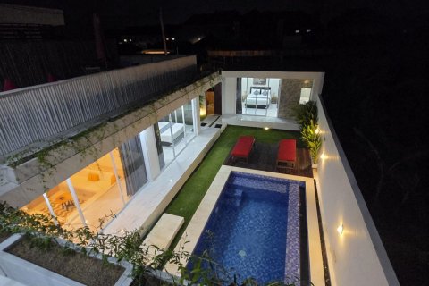 Недвижимость с 4 спальнями в Семиньяк, Бадунг,  (8888) 2