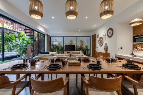 Вилла с 4 спальнями в Чангу, Бадунг, Бали (10170) 7