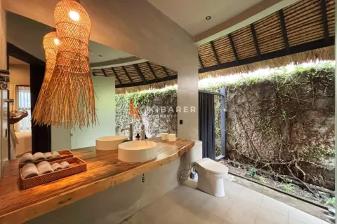 5 bedrooms Villa in Badung, Bali (13149) 19