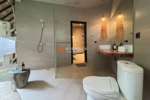 5 bedrooms Villa in Badung, Bali (13149) 20