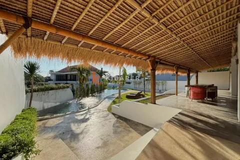 4 bedrooms Villa in Canggu, Badung, Bali (13152) 11