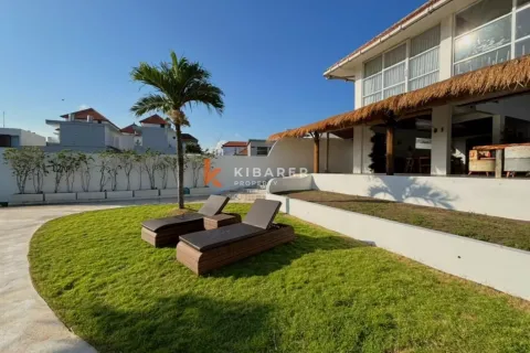 4 bedrooms Villa in Canggu, Badung, Bali (13152) 16
