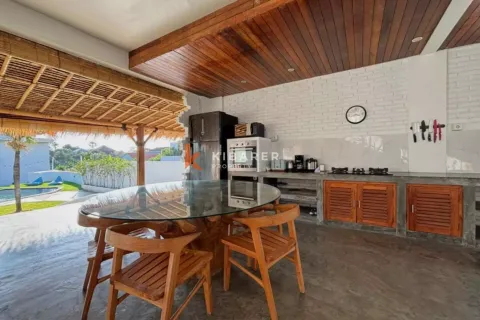 4 bedrooms Villa in Canggu, Badung, Bali (13152) 8