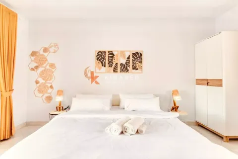 Вилла с 3 спальнями в Чангу, Бадунг, Бали (13151) 13