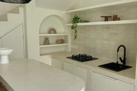 4 bedrooms Villa in South Kuta, Badung, Bali (14954) 3