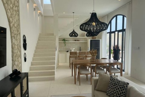 4 bedrooms Villa in South Kuta, Badung, Bali (14954) 6