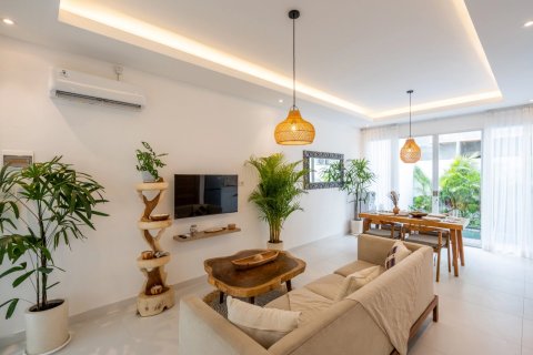 4 bedrooms Villa in Tibubeneng, Badung, Bali (14503) 12