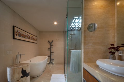 4 bedrooms Villa in Tumbak Bayuh, Mengwi, Badung, Bali (15607) 11