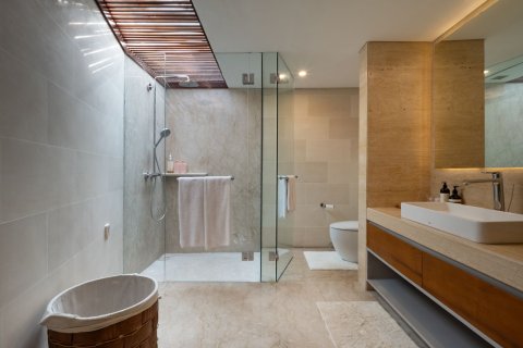 4 bedrooms Villa in Tumbak Bayuh, Mengwi, Badung, Bali (15607) 22