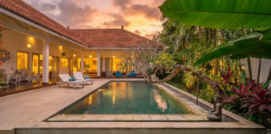 3 bedrooms Villa in Ungasan, Badung, Bali (11112)