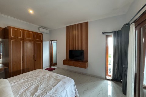 Вилла с 6 спальнями в Менгви, Бадунг,  (9484) 13