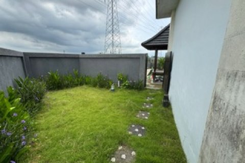 Вилла с 6 спальнями в Менгви, Бадунг,  (9484) 5