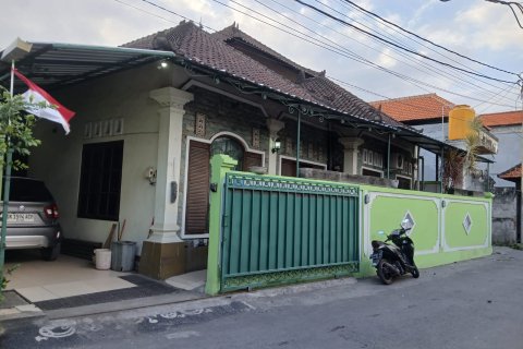 Дом с 4 спальнями в Денпасар,  (9486) 10