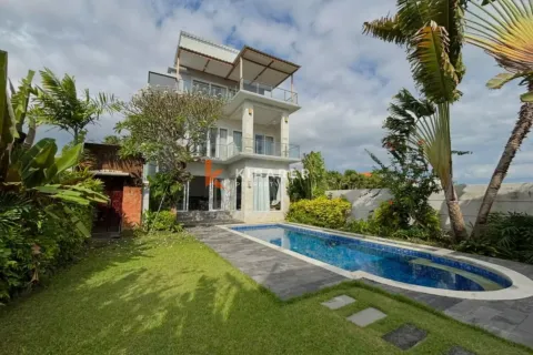 3 bedrooms Villa in Tibubeneng, Badung, Bali (12453) 1