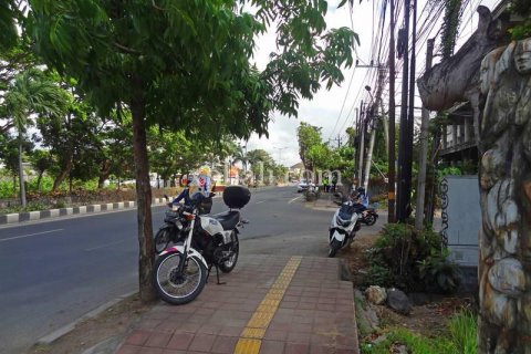 364m2 Commercial property in Seminyak, Badung,  (9215) 3