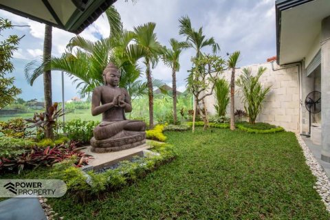 Вилла с 4 спальнями в Южный Денпасар, Денпасар, (9216) 21
