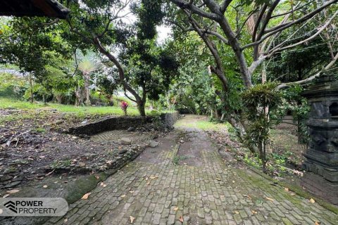 Земельный участок 1850м2 в Чангу, Бадунг,  (9213) 1
