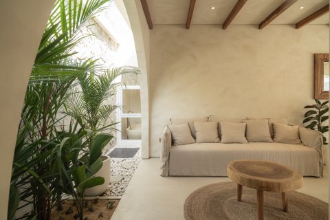 Вилла 110м2 в Бадунг, Бали (10230) 4