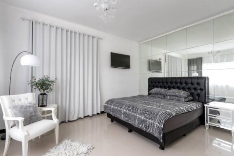 4 bedrooms Villa in Ungasan, Badung, Bali (14963)