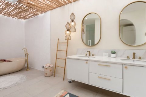 Вилла с 3 спальнями в Чангу, Бадунг,  (2039) 21