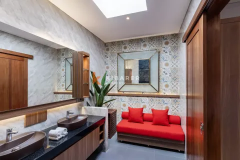 3 bedrooms Villa in Kerobokan, Badung, Bali (13766) 24