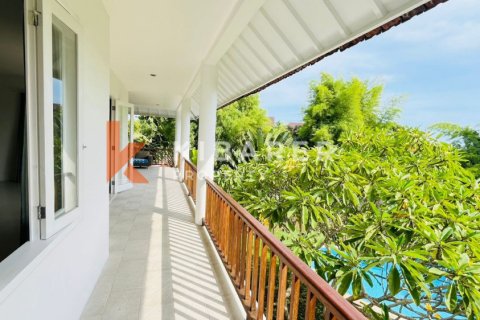 4 bedrooms Villa in Badung, Bali (13760) 19