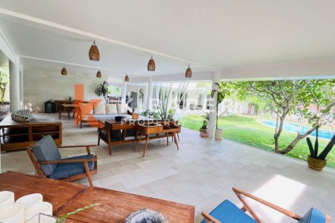 4 bedrooms Villa in Badung, Bali (13760) 3