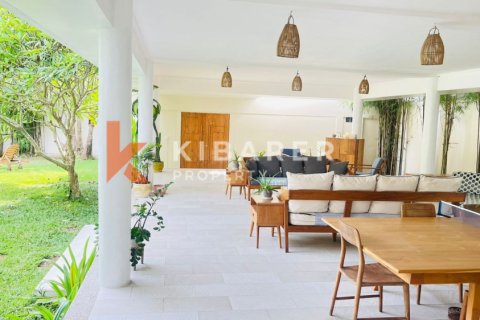 4 bedrooms Villa in Badung, Bali (13760) 2