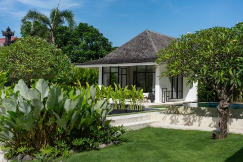 5 bedrooms Villa in Munggu, Mengwi, Badung, Bali (15672) 15