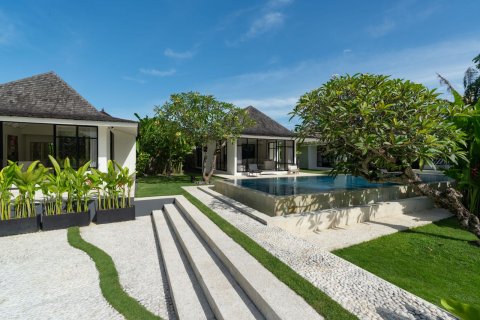 5 bedrooms Villa in Munggu, Mengwi, Badung, Bali (15672)