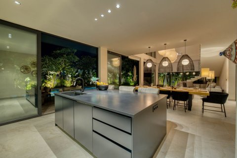 4 bedrooms House in Kerobokan, Badung, Bali (15673) 26