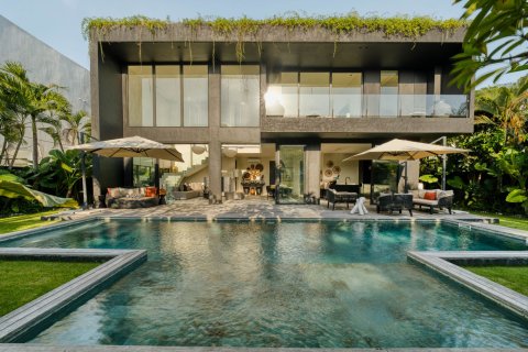 4 bedrooms House in Kerobokan, Badung, Bali (15673) 2