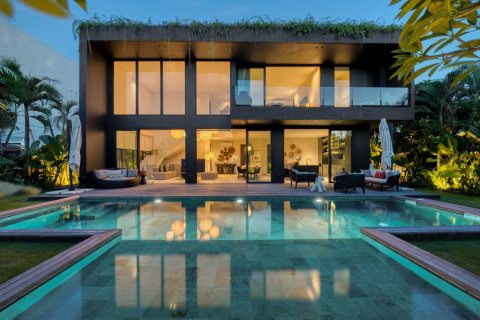 4 bedrooms House in Kerobokan, Badung, Bali (15673) 23