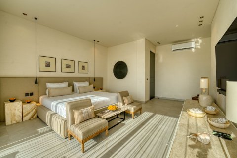 4 bedrooms House in Kerobokan, Badung, Bali (15673) 12