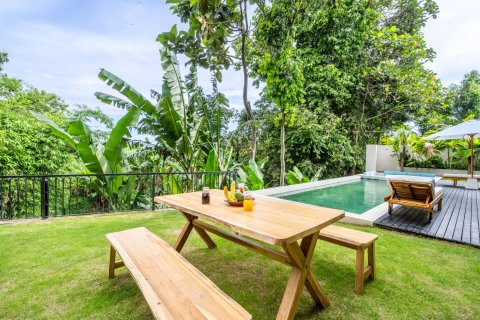 5 bedrooms Villa in Tumbak Bayuh, Mengwi, Badung, Bali (15720) 19