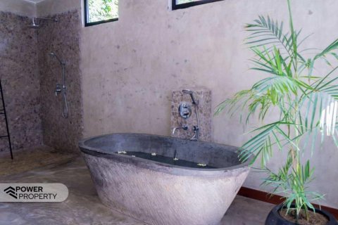 Вилла с 2 спальнями в Тампаксиринг, Гианьяр, (9746) 15