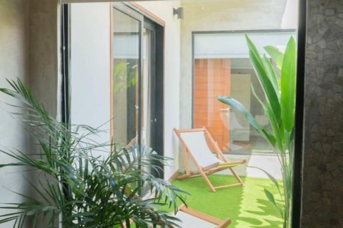 Вилла с 2 спальнями в Тампаксиринг, Гианьяр, (9746) 7