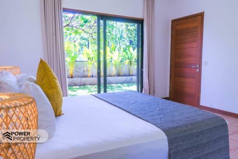 Вилла с 2 спальнями в Тампаксиринг, Гианьяр, (9746) 8