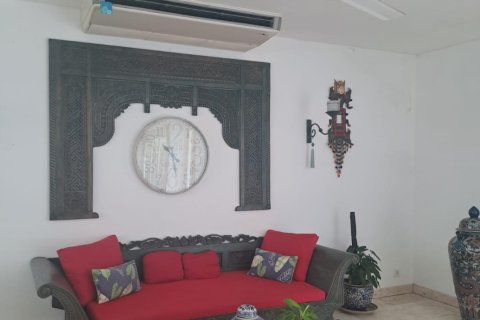 4 bedrooms Villa in Legian, Kuta, Badung, (9747) 23