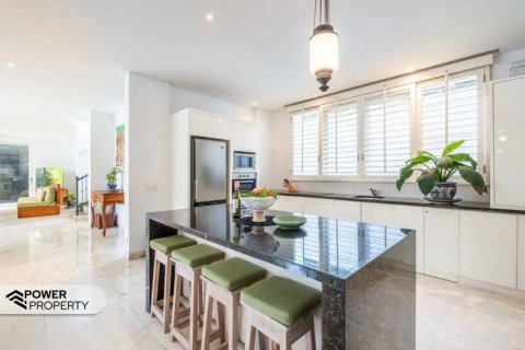 4 bedrooms Villa in Legian, Kuta, Badung, (9747) 10